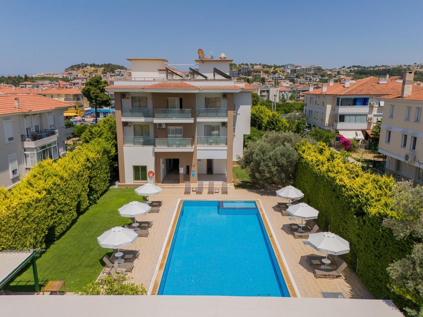 Cilek Marina Otel Çeşme Buitenkant foto