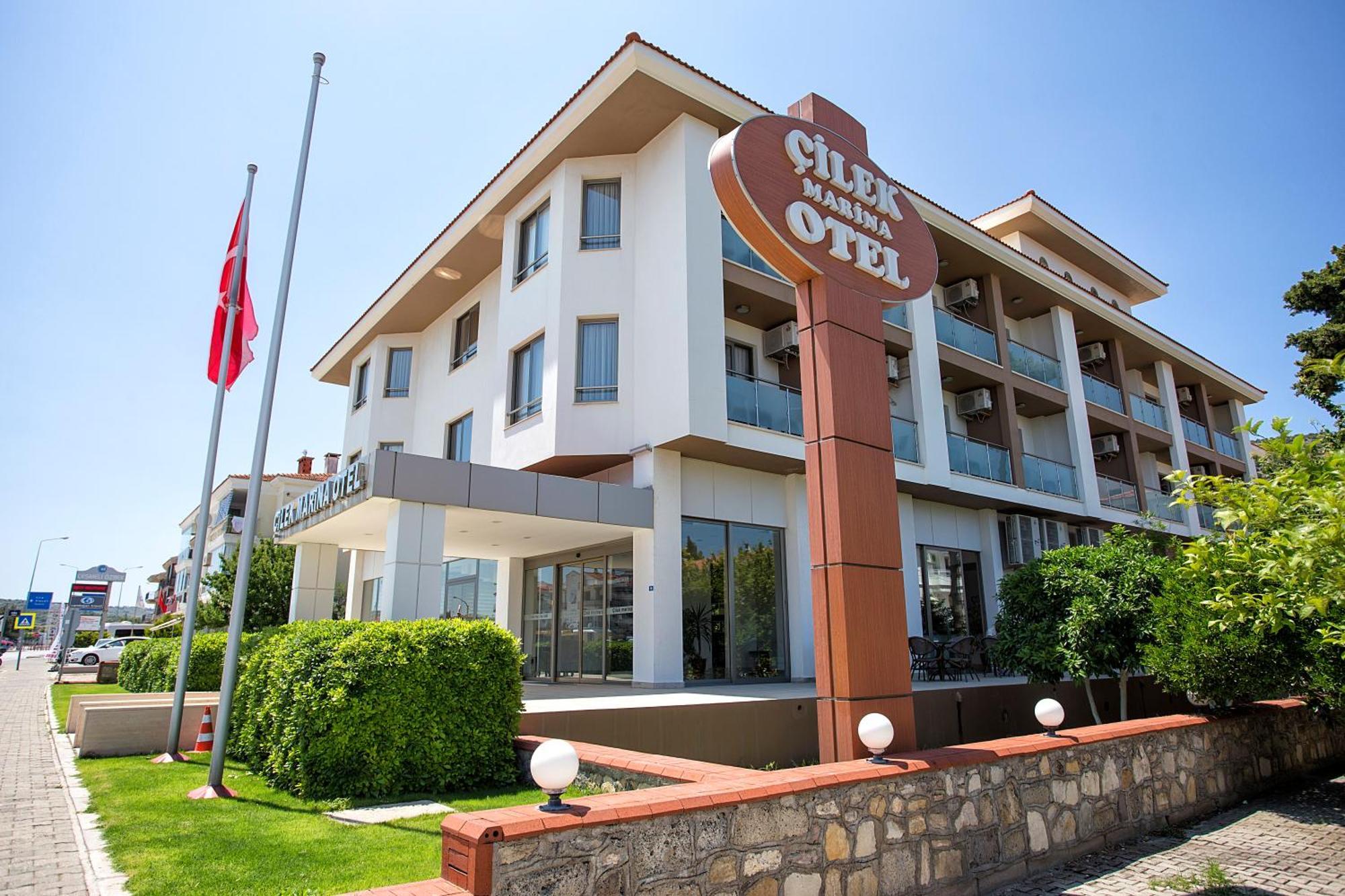 Cilek Marina Otel Çeşme Buitenkant foto