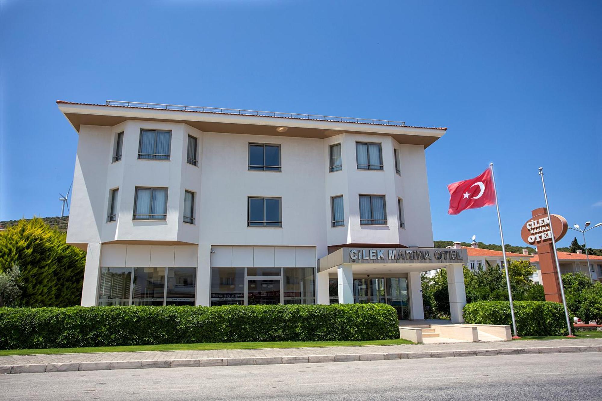 Cilek Marina Otel Çeşme Buitenkant foto